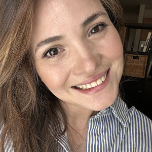 Meet your Posher, Gabriela